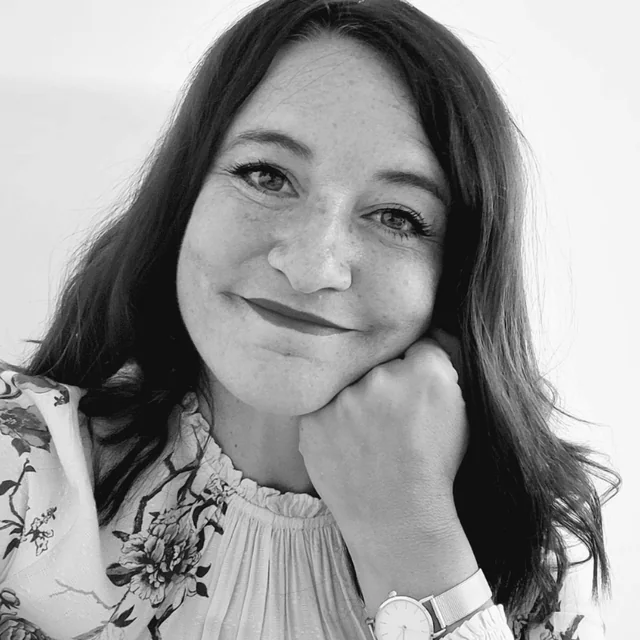 Mónica Santos Pérez, Socia · Directora Fiscal y Financiero-Contable de Rojumar